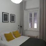 Casa 27 - Sete Rios Daire